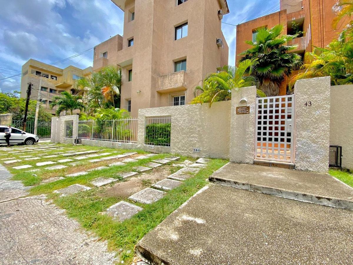 Apartamento Amplio En Zona Ideal A 5Min De Wallmart Cancún Esterno foto